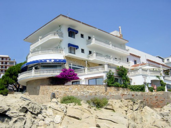 Hotels Costa Brava and Barcelona