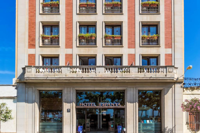 Hotels Costa Brava and Barcelona